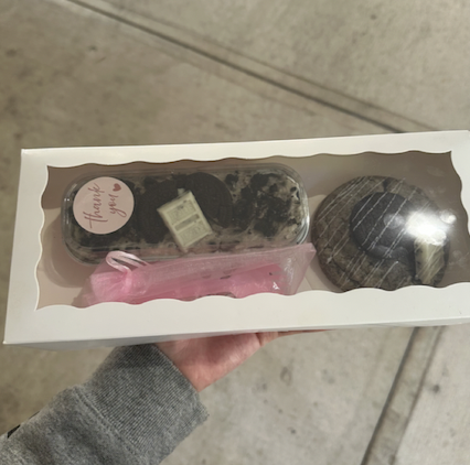 Customer box review 1