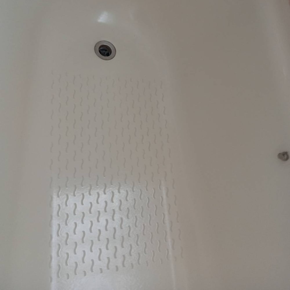 Samsen Nai Office Sparkles After Our Deep Clean