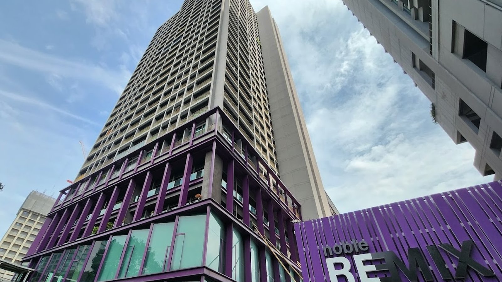 Convenient Living: Noble Remix Condo in Bangkok