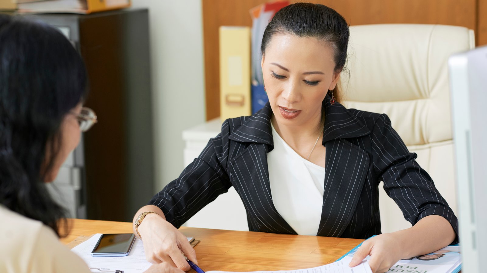 TM30 vs Residence Certificate in Thailand: Do You Need Both?