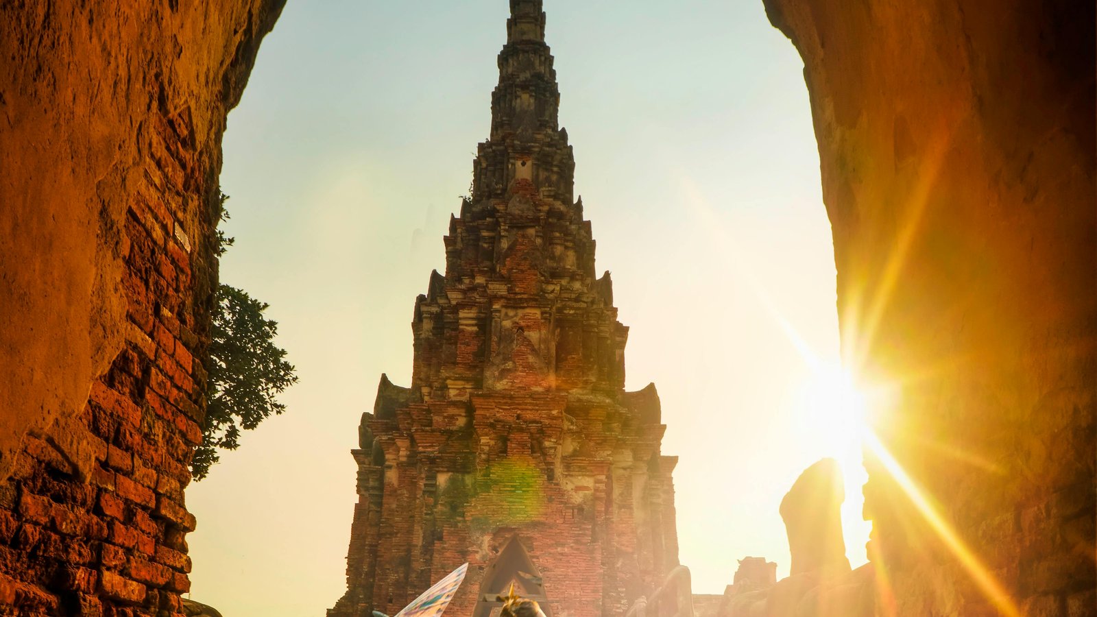 First 30 Days in Thailand: Everything You Need to Set Up (2026 Guide)