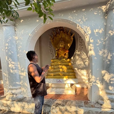 คนใน Chon Buri