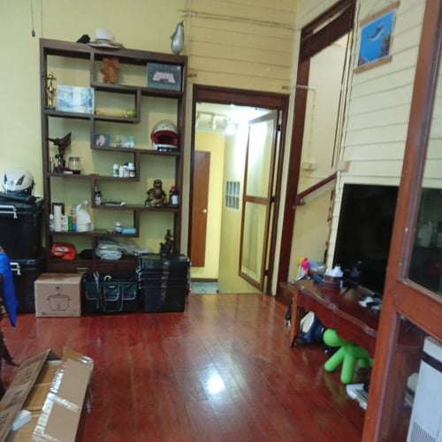 Samsen Nai Office Sparkles After Our Deep Clean
