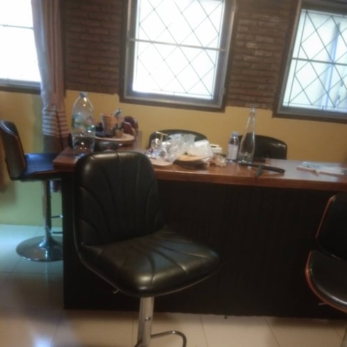 Transformed Samsen Nai Office into a Fresh Space