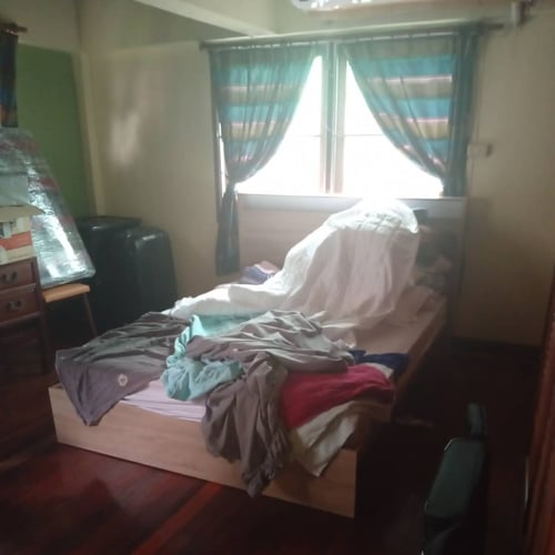 Sparkling Phaya Thai Condo Cleanup