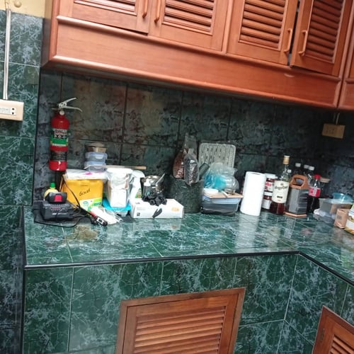 Sparkling Phaya Thai Condo Cleanup