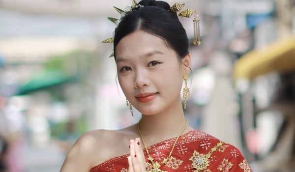 Married to a Thai? You Only Need 400,000 Baht for Long-Term Visa