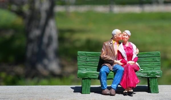 Retiring to Thailand? Get Your Spouse a Visa Too with One Application