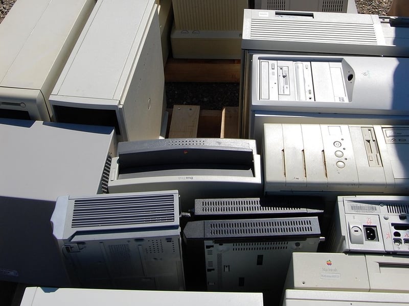 Electronic Waste Removal Service in HCM