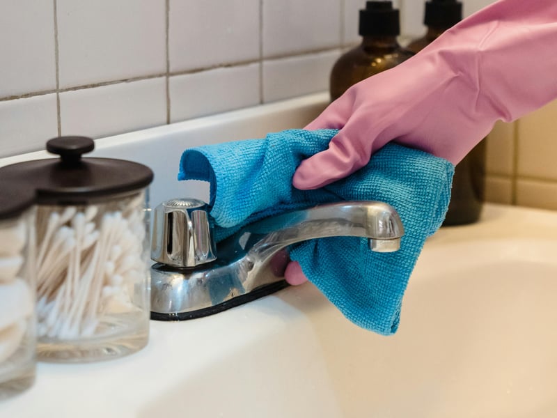 Bathroom Deep Cleaning Service