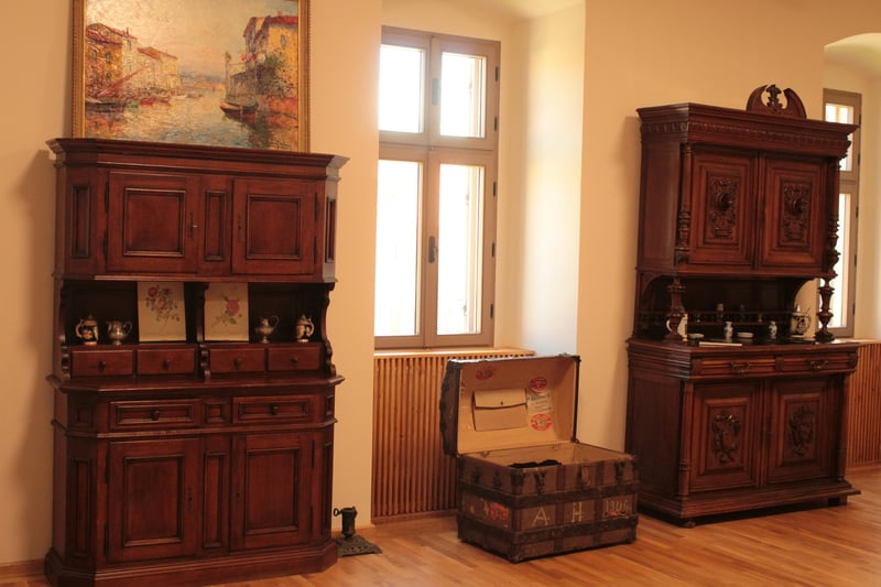 Antique Furniture Removal Service in HCM