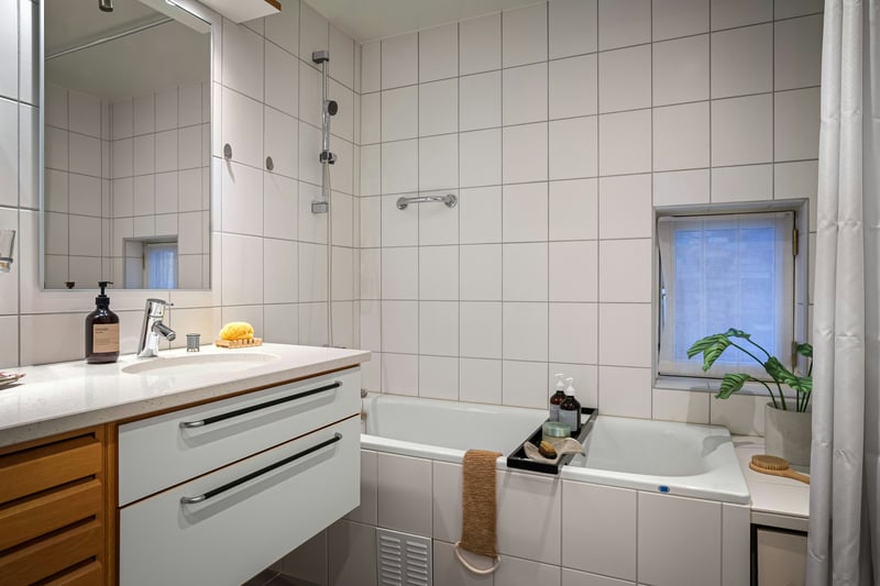 Condo Kitchen and Bathroom Cleaning Service in HCM