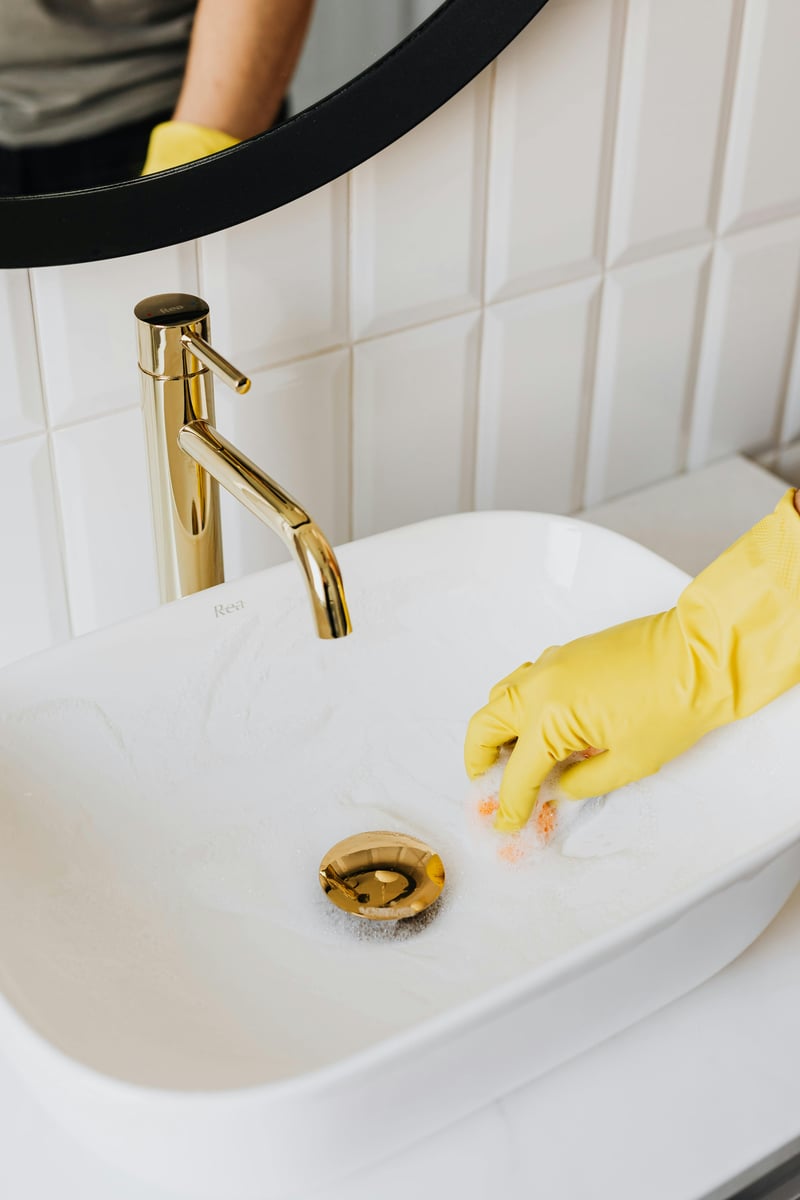 Kitchen Sink Cleaning Service in HCM